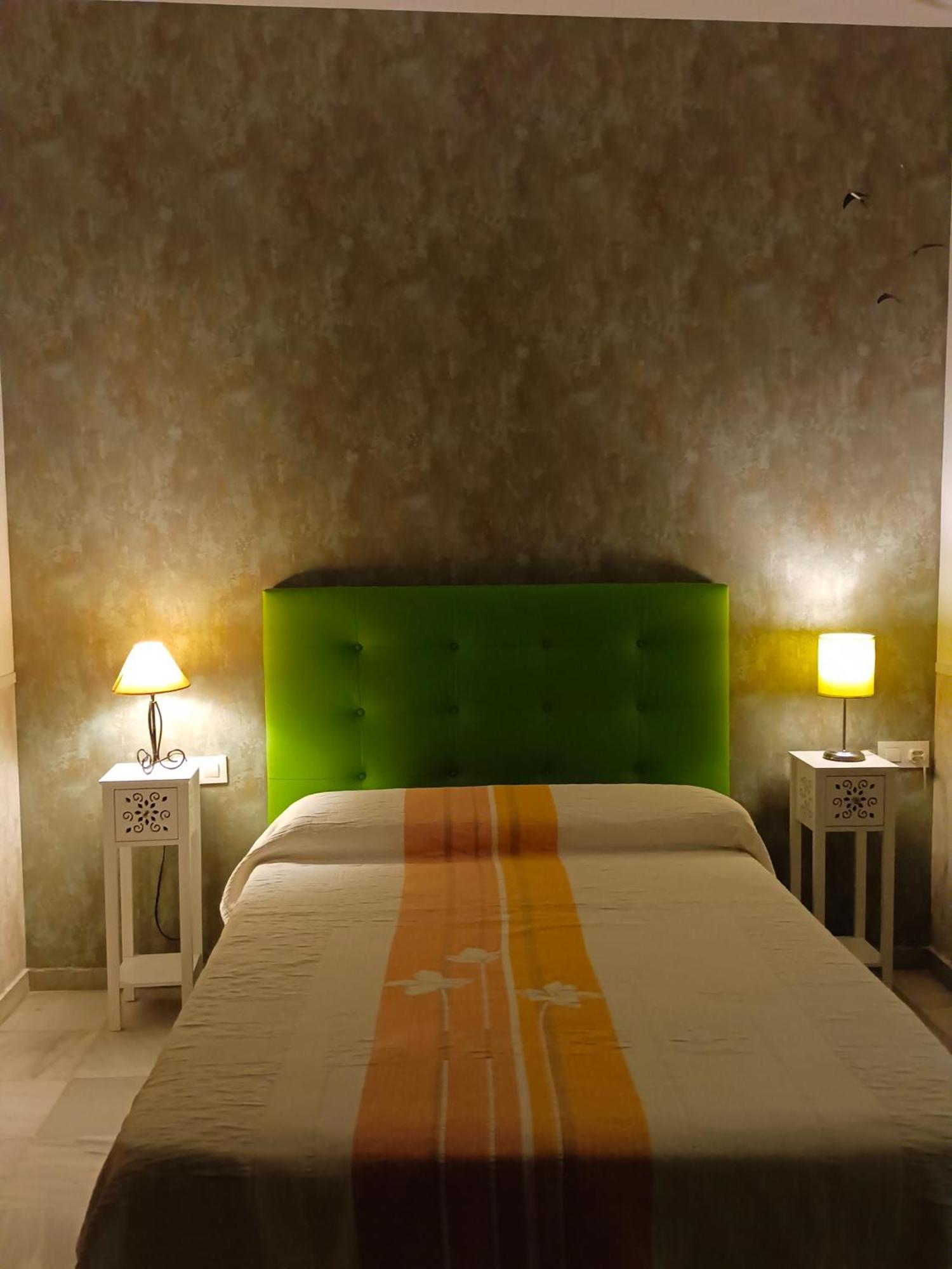 Oasi Macarena Apartment Seville Ngoại thất bức ảnh